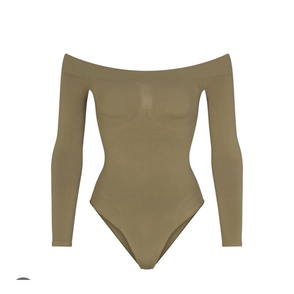Skims Off the shoulder sculpting Bodysuit cocoa - Picture 1 of 6